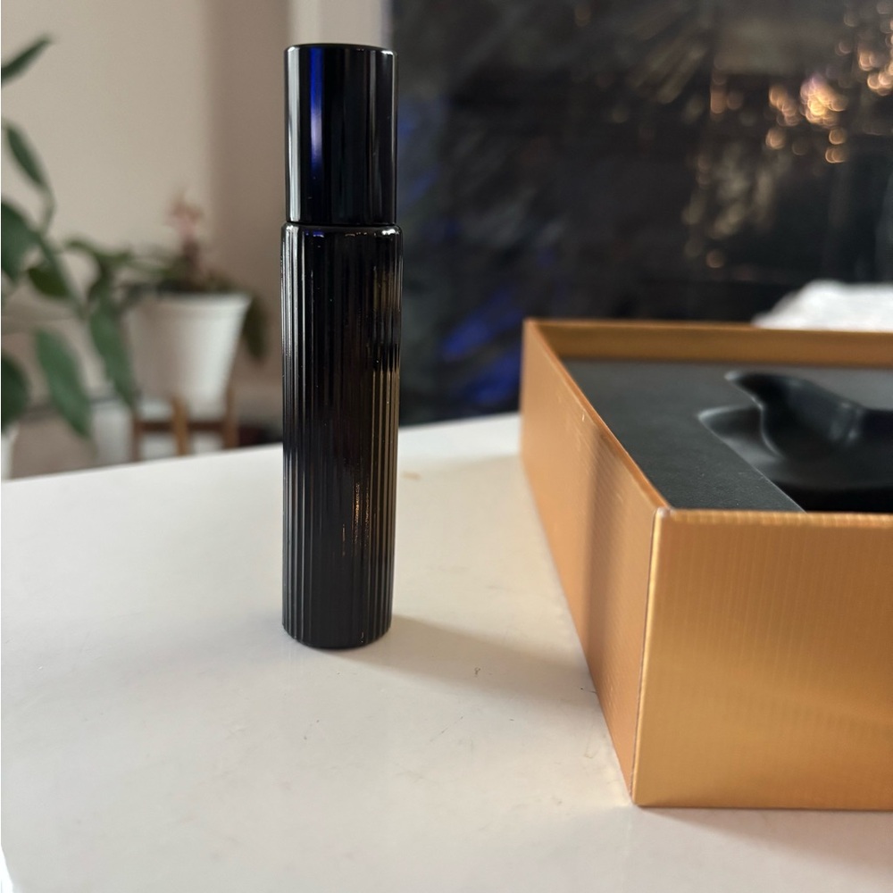 Tom Ford Black Orchid  travel size Eau de Parfum spray - 0.34 fl oz.  New - Picture 3 of 5